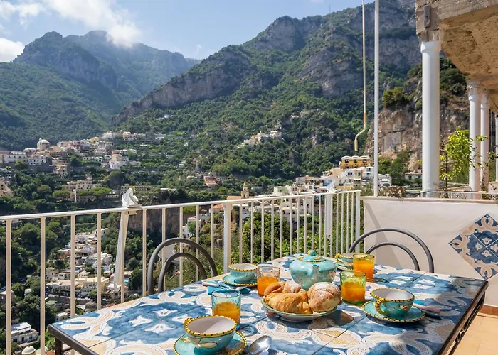 Casa Vittorina - De Vivo Realty *