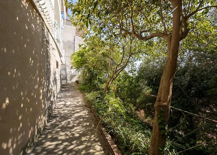 Casa Vittorina - De Vivo Realty *